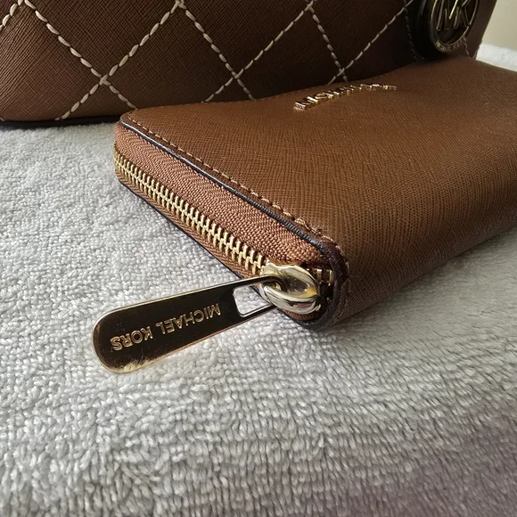 Michael Kors Satchel with Wallet Set - Picture 13 of 16